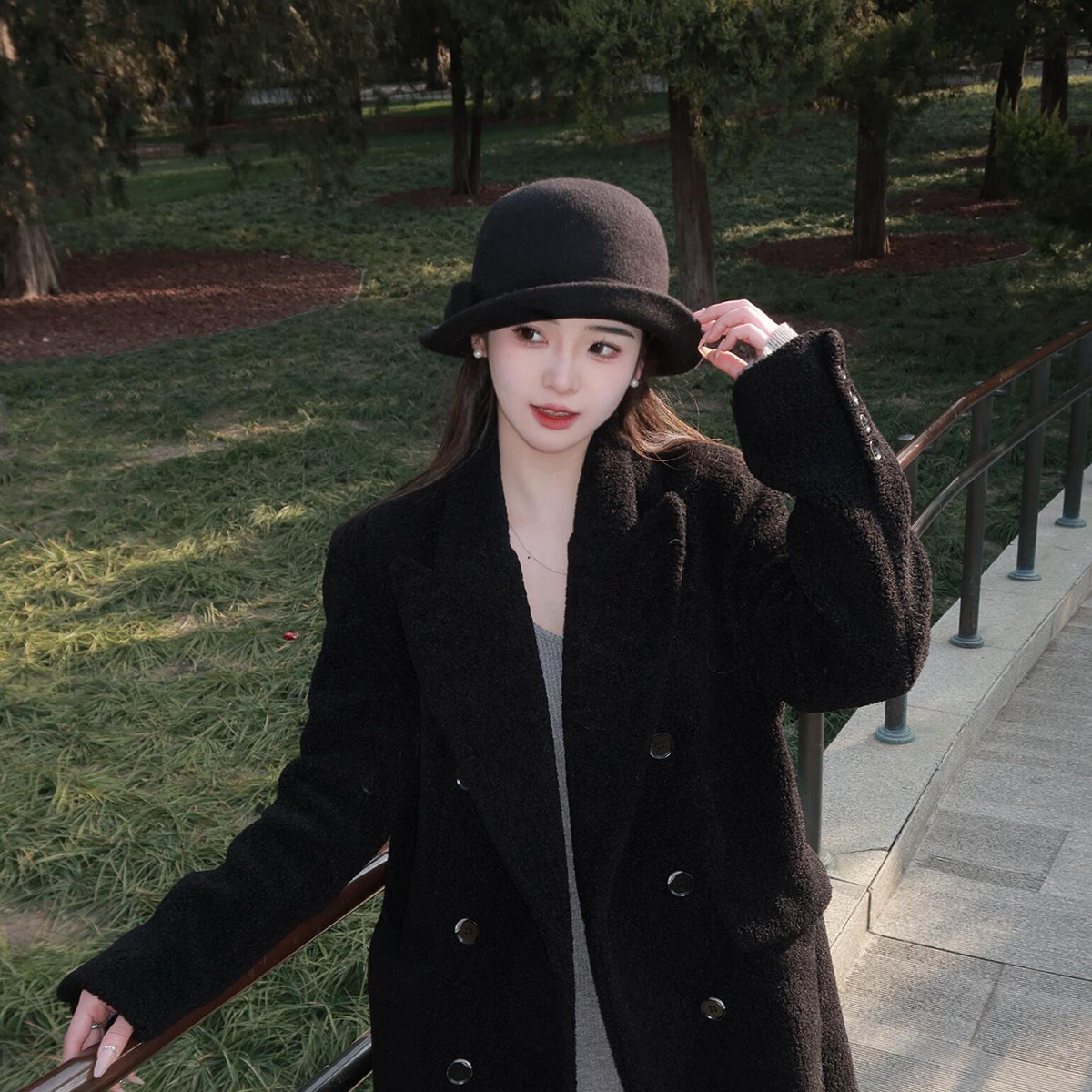 韩国出口羊毛礼帽女秋冬显脸小百搭气质千金盆帽法式复古渔夫帽子