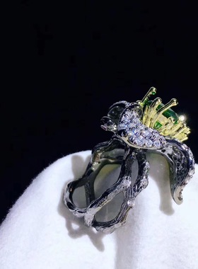 纯银锆石鸡尾酒高档花朵戒指