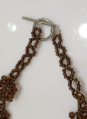 水晶V字形手工串珠项链