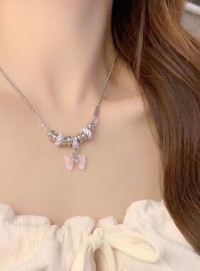 甜酷辣妹风~粉色蝴蝶结串珠项链女轻奢时尚百搭小众设计感锁骨链