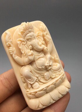 天然猛犸象牙雕工精湛吊坠