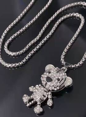 钛钢ins潮暴力小熊吊坠百搭秋冬高档长毛衣链项链女轻奢小众嘻哈