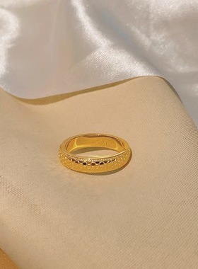 龙鳞钛钢不掉色大气泥鳅背网格蜂巢戒指小众轻奢鱼鳞高档指环