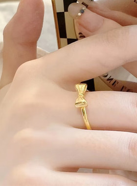 日韩女生在逃公主蝴蝶结钛钢戒指