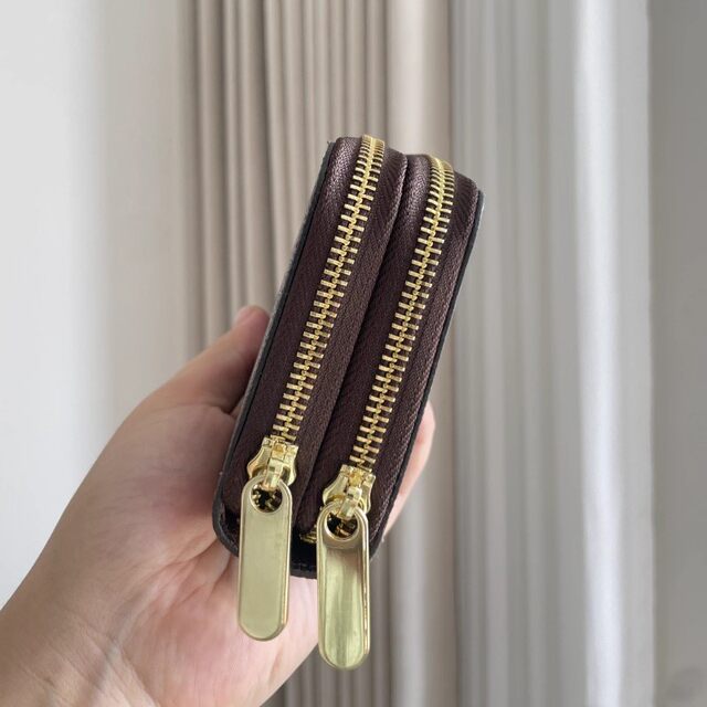 2025 new M LV bag women new women's bag old-fashioned zipper wallet genuine leather men and women universal long clutch bag