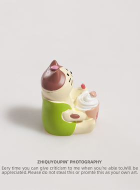 樱花树下喝奶茶猫咪冰激凌摆件可爱治愈系蛋糕装饰品车载桌面玩偶
