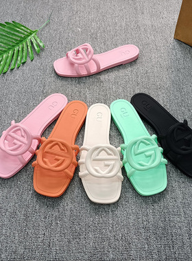 2025 women's fashionable flat slippers jelly shoes