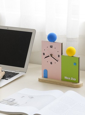 wozoom屋准现代创意办公桌面时钟摆件卧室房间家居客厅座钟礼品