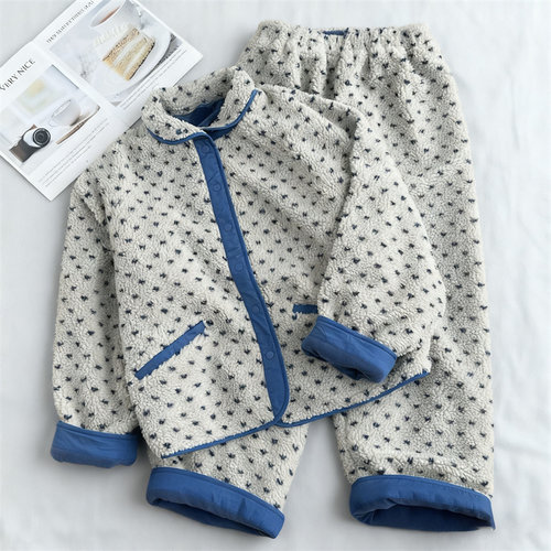 时尚复古翻领满印爱心双面可穿居家服珊瑚绒睡衣两件套女秋冬新款 - 图0