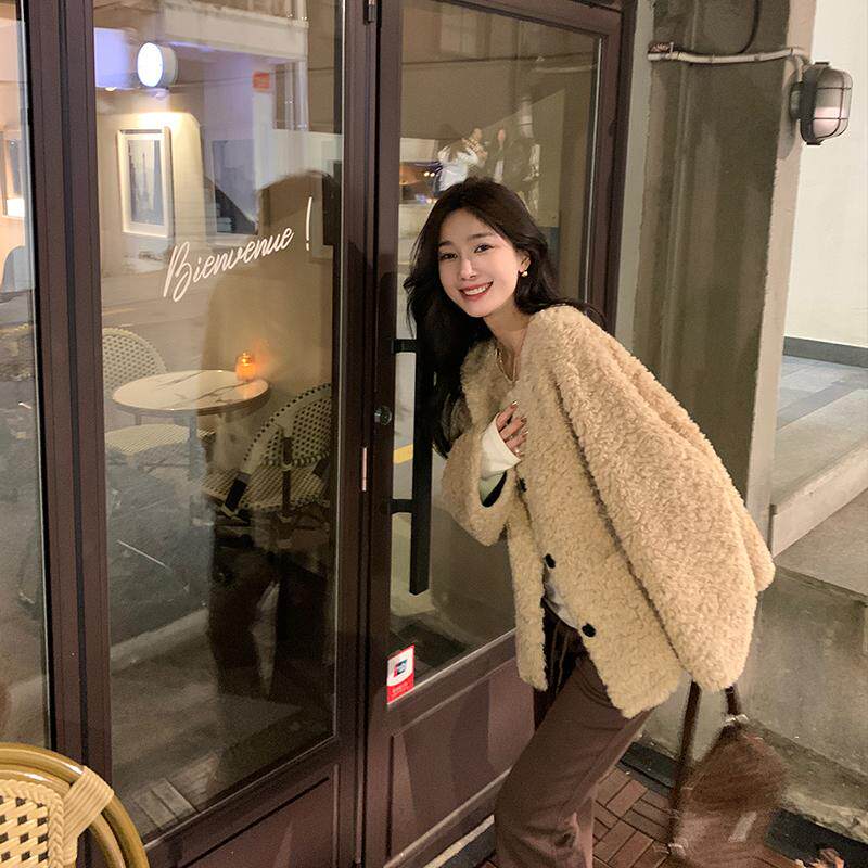 alex stevens今年流行的外套羊羔毛女秋冬季短款加厚宽松毛绒上衣