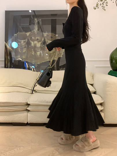 alex stevens 黑色连衣裙女春秋季修身内搭a字鱼尾裙长款打底裙子