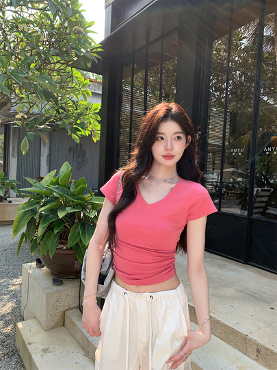 alex stevens多色正肩V领短袖T恤女夏季设计褶皱修身显瘦短款上衣