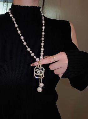 珍珠项链女2024新款爆款轻奢小众高级感毛衣链大气高档秋冬配饰