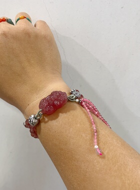 新中式国风原创天然草莓晶水晶貔貅手牌流苏复古老银珠串手串手链