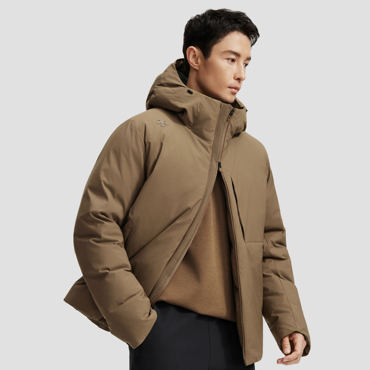 DESCENTE迪桑特TRAINING综训训练运动健身男士防钻绒鹅绒羽绒服 - 图2