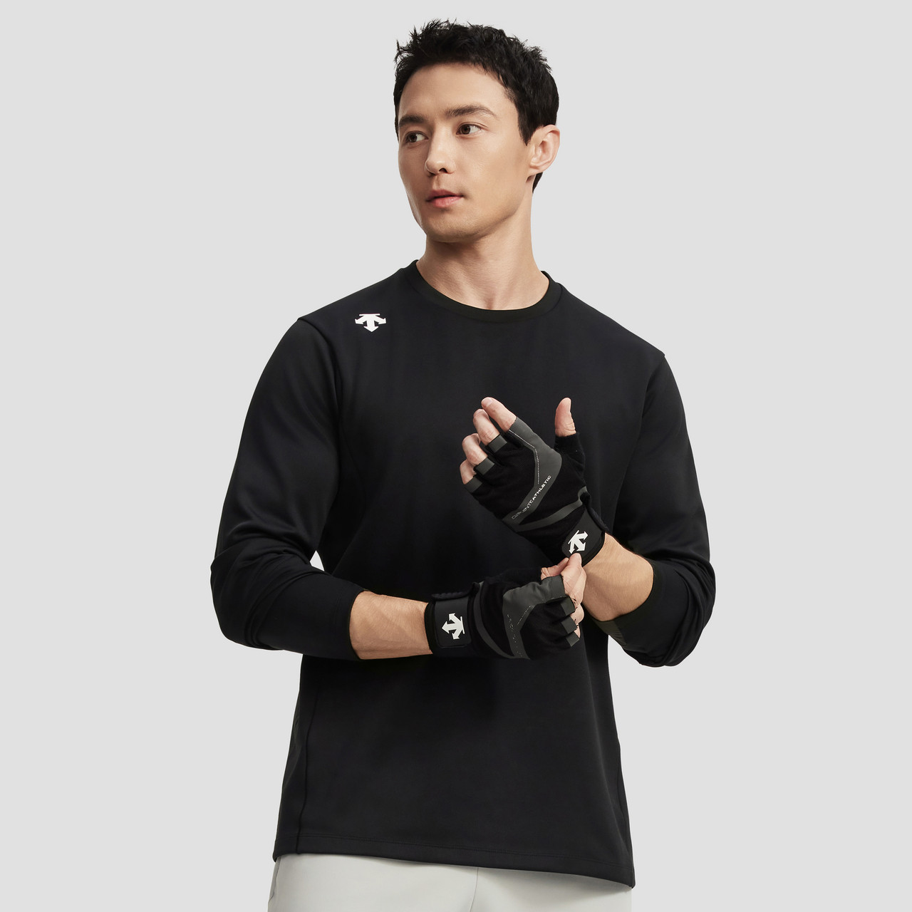 DESCENTE迪桑特TRAINING综训训练运动健身男士长袖针织衫套头卫衣,淘宝优惠券,粉丝福利购,淘宝优惠卷