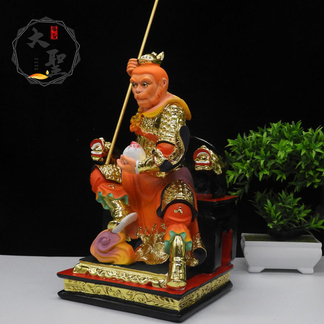 Sun Wukong statue, Monkey King, the great sage fights to defeat Buddha, Sun Walker, Wukong, resin material, great sage household statue ornaments
