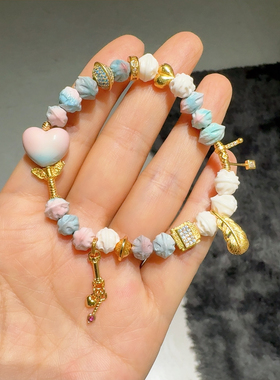 天然稀有色粉绿松石百香籽屁桃爱心手链手串送女友闺蜜生日礼物