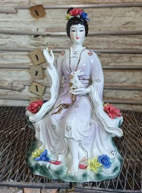 陶瓷飞天嫦娥玉兔仙子神像月亮仙女家居镇宅平安嫦娥佛像家居摆件