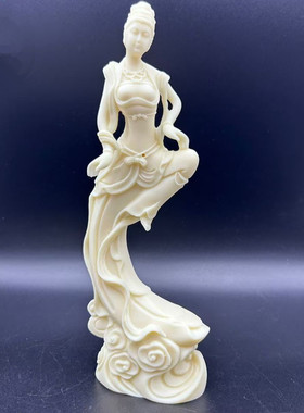 象牙果菩提雕人物貂蝉装饰摆