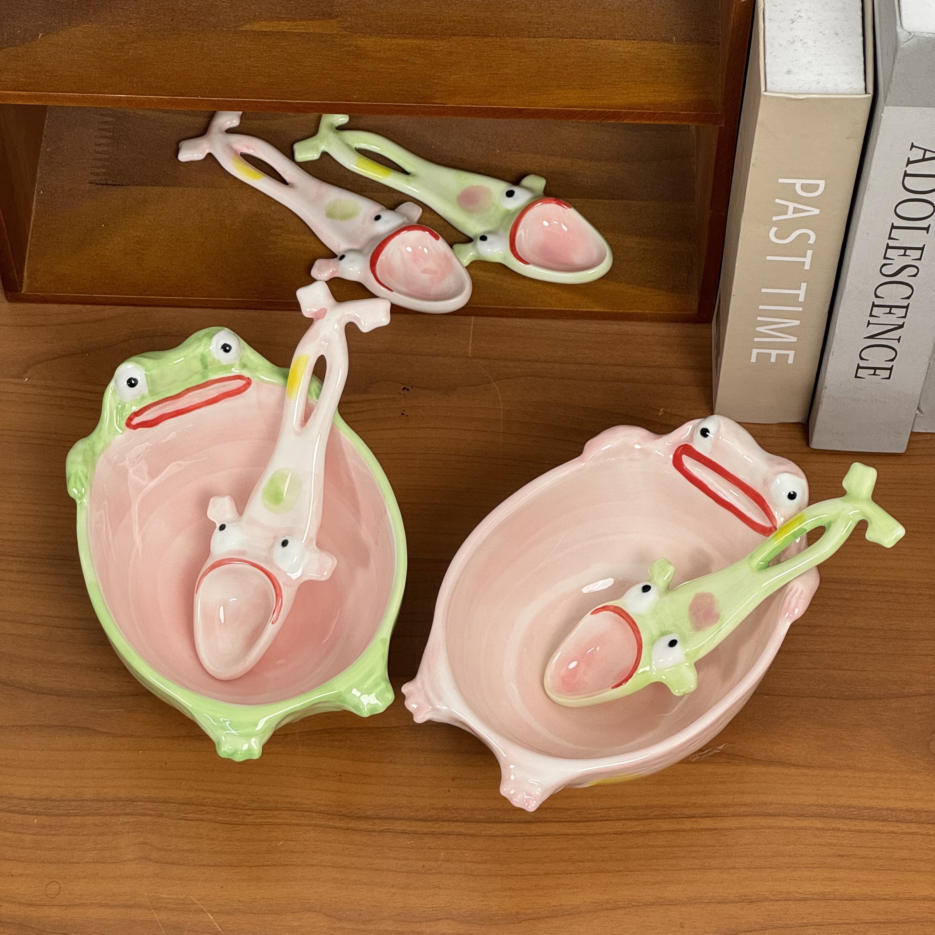 创意搞怪青蛙陶瓷碗家用吃饭碗高颜值汤碗沙拉碗送礼生日礼物送人