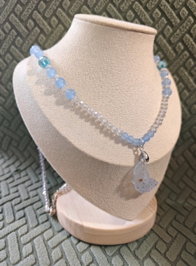 蓝色羽毛毛衣链项链琉璃羽毛+玉髓+尖晶+磁吸扣