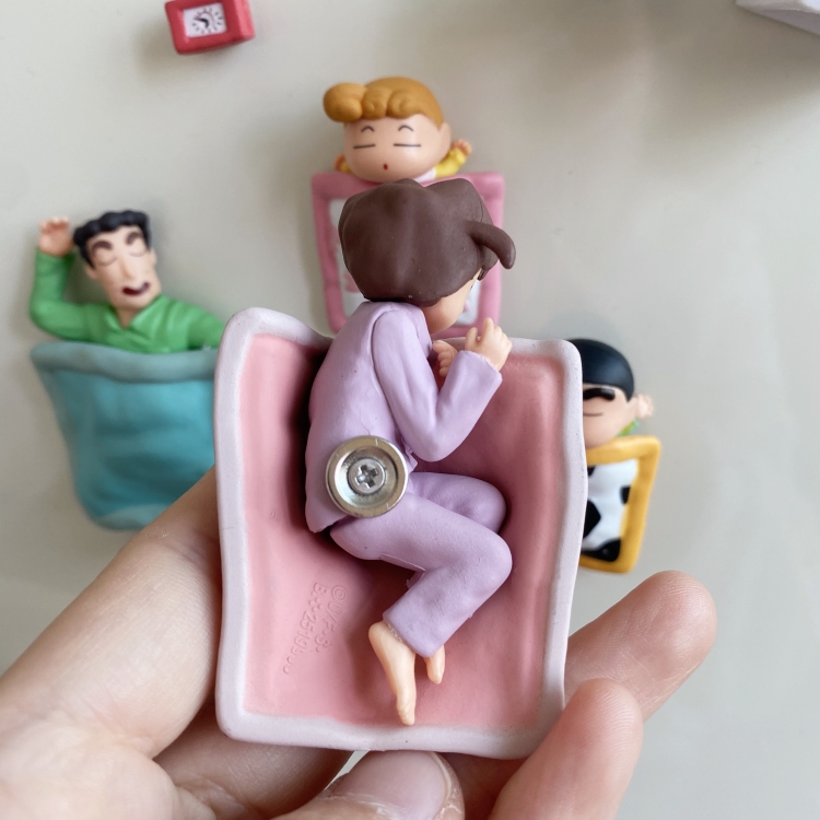 创意蜡笔小新冰箱贴睡眠中的一家人家居装饰贴洞洞板留言磁吸磁性 - 图2