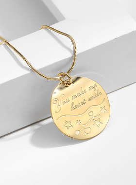 圆牌字母钛钢冷淡风韩版锁骨链