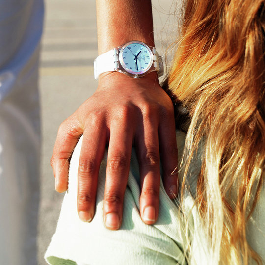 Swatch斯沃琪瑞士手表蓝粉炫彩初高中学生日历石英腕表考试礼物