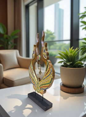 泰国孔雀开屏木雕摆件