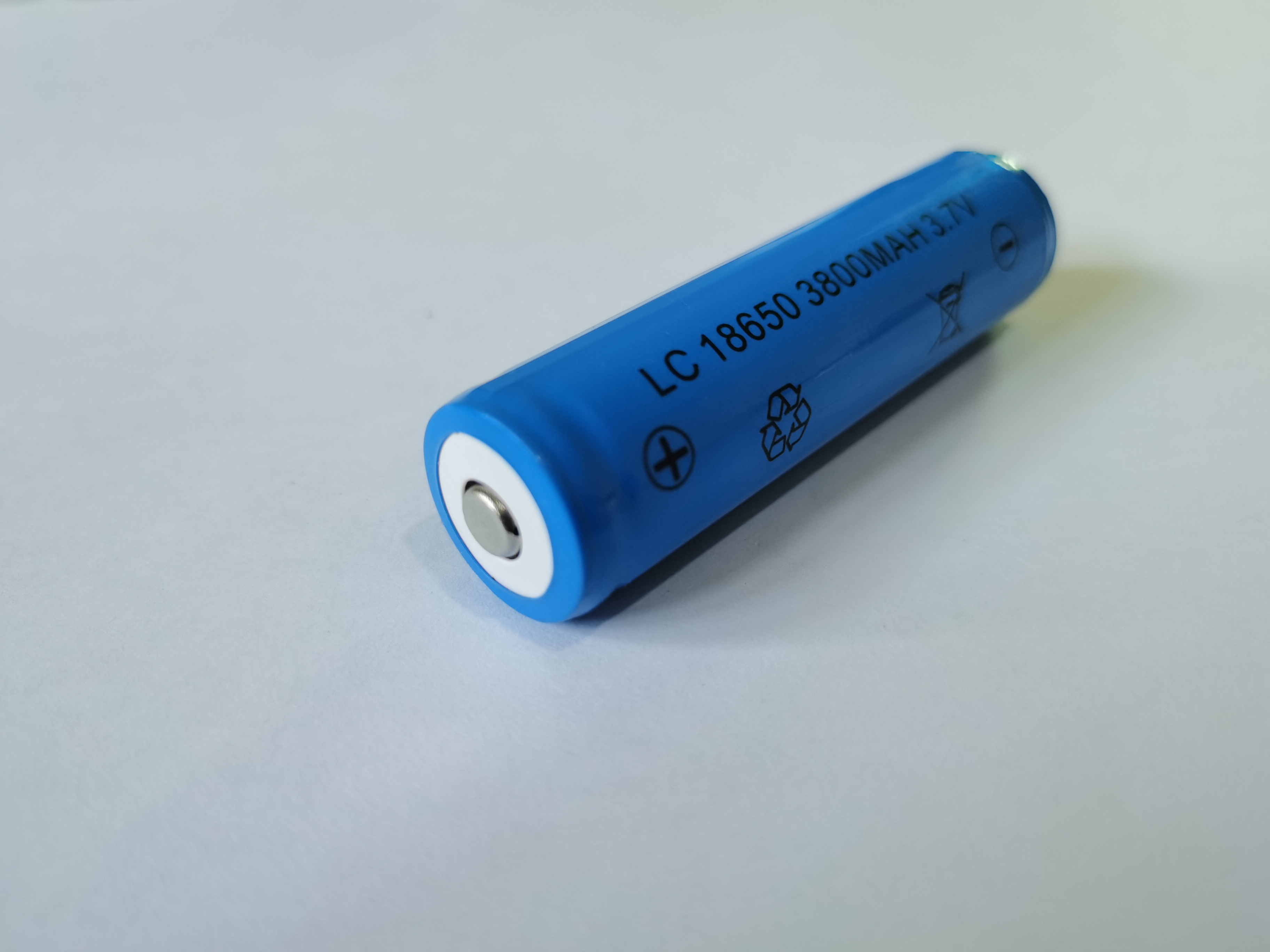 正品18650 锂电池3600  3800mAh 3.7V ,强光手电筒充电电池 - 图3