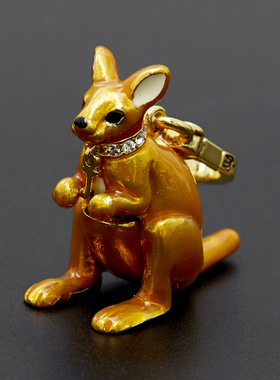 节日礼物珐琅袋鼠可打开吊坠