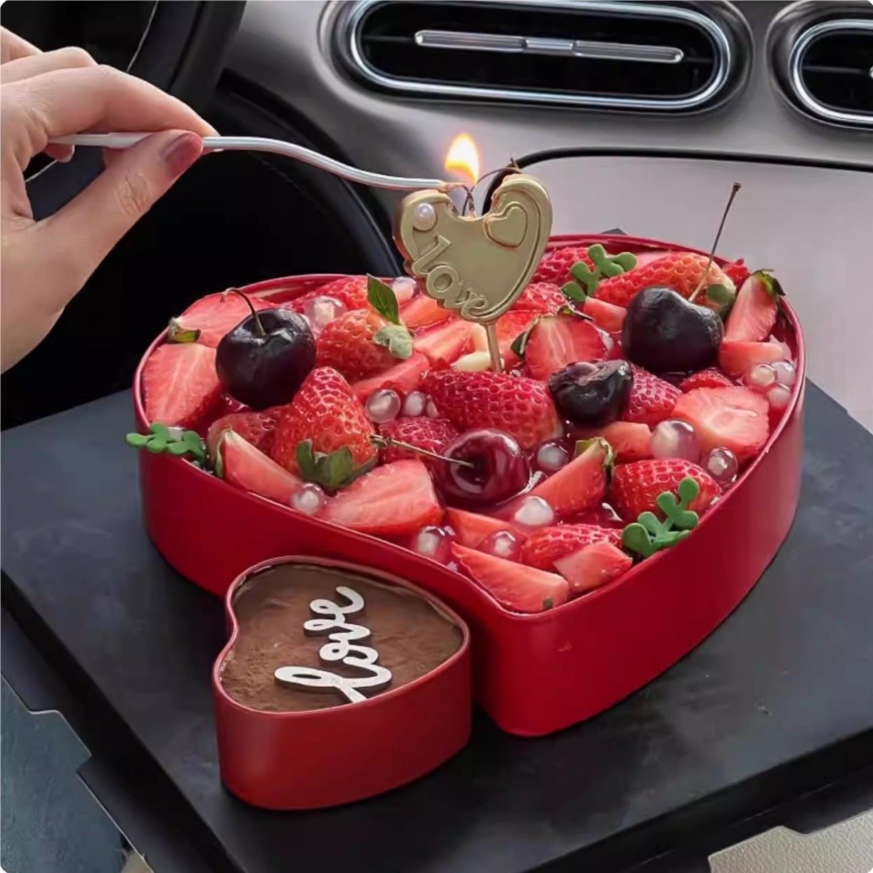 214情人节红色马铁口爱心慕斯蛋糕盒情侣告白爱心蜡烛蛋糕插件,淘宝优惠券,粉丝福利购,淘宝优惠卷