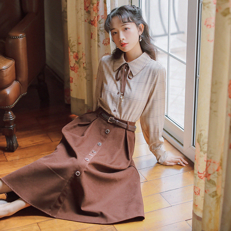 秋装2020年新款气质女神范风连衣裙 姿态玫瑰连衣裙