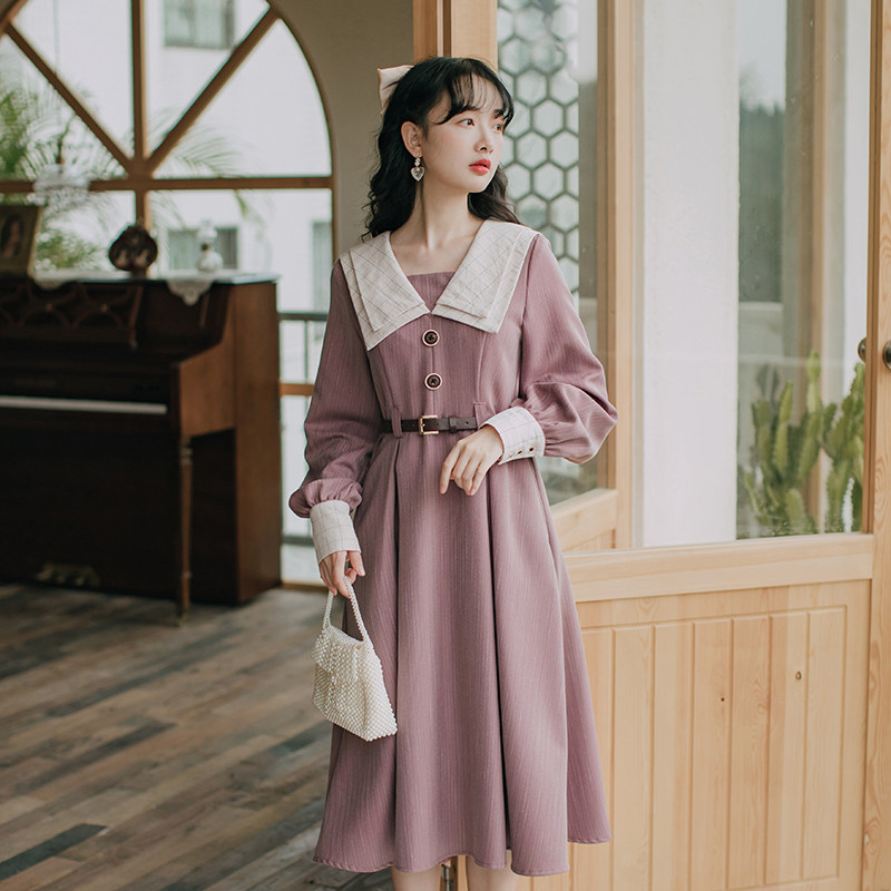 秋装2021年新款早秋法式复古连衣裙 姿态玫瑰连衣裙