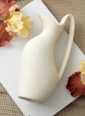 新中式陶瓷花瓶轻奢插花摆件感小众客厅家居装饰花瓶陶瓷摆件