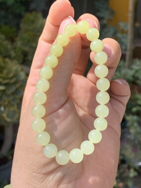 如意玉都-和田玉黄玉手串玉质细腻油润干净卡8mm一条