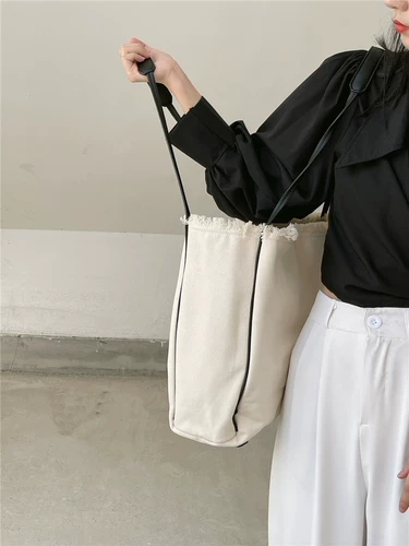 Брендовый товар, осенний шоппер, вместительная и большая сумка на одно плечо, в корейском стиле