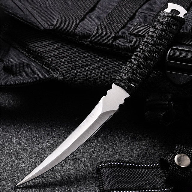 Knife anti -body cold weapon fighting tactical knife outdoor knife chrysanthemum fruit knife knife small blade sharp high hardness