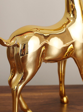北欧现代轻奢树脂工艺电镀金色鹿摆件家居客厅玄关桌面简约工艺品