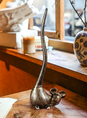 欧式简约座式铸铁工艺品老鼠纸巾架摆件家居厨房餐厅卷筒纸置物架