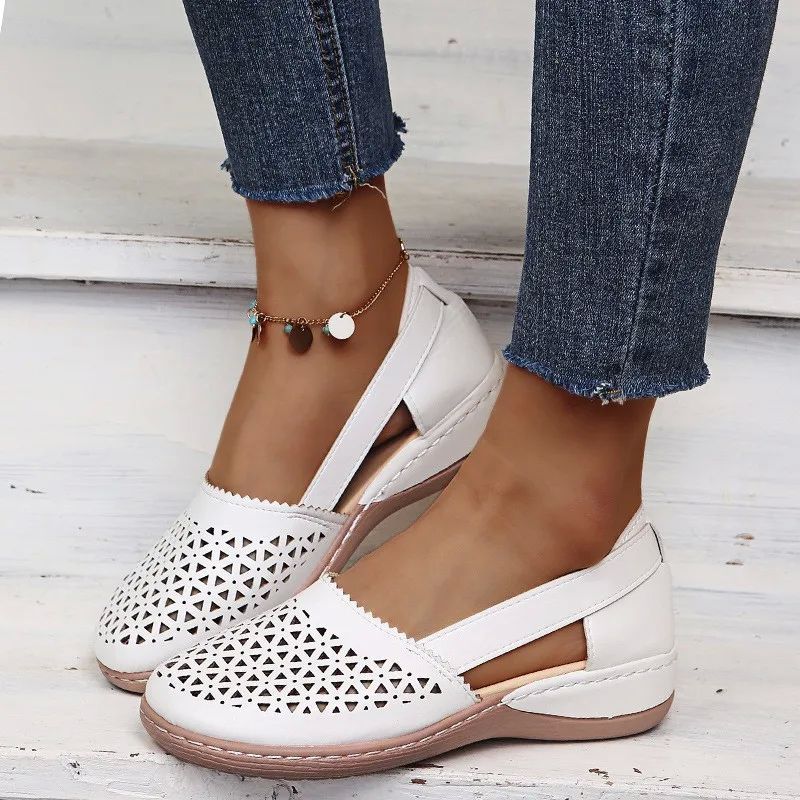 Women's Summer Flat Round Toe Sandals New Retro Button Sand-图3