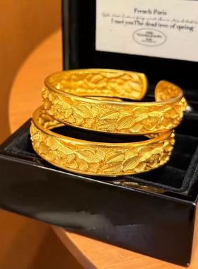 金包银牡丹花手镯女款新中式古法錾刻宽面镯子复古宫廷风手饰