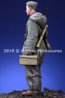 现货 Alpine 35257 Ammo Carrier at Kharkov 1/35 - 图2