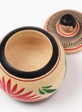 「京都和风」日本制宫城县远刈田系手工小木偶人带盖小木盒子摆饰