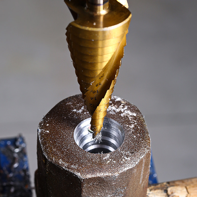 宝塔钻头开孔器万能打孔钢铁超硬扩孔锥形金属多功能不锈钢阶梯钻