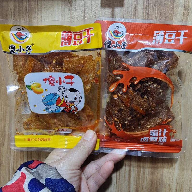 傻小子薄豆干零食散称香辣味蜜汁味小包装豆皮辣条湖南特产学校 - 图2