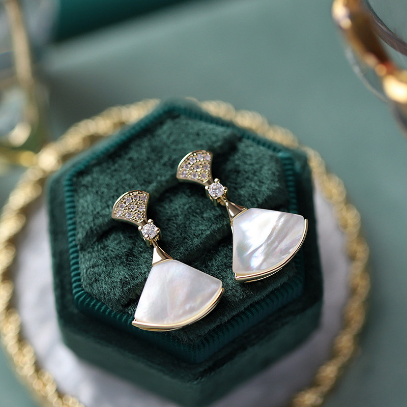 贝壳小裙子天然珍珠母贝扇形饰耳钉 大乐良品耳钉