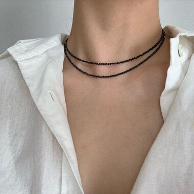 简约小众设计迷你黑尖晶石串珠锁骨链s925纯银个性百搭颈链叠戴女