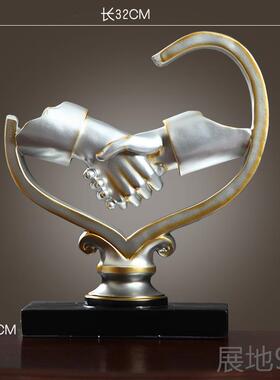 高档美式现代电视柜握手装家商居品饰酒柜客厅办公室摆件饰 务工